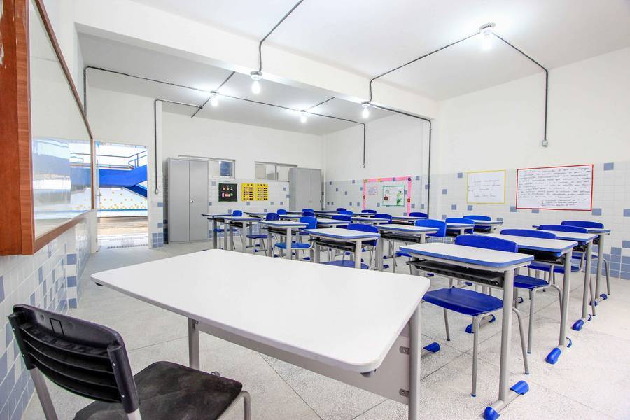 Rede pública de ensino de Alagoas precisou suspender as aulas presenciais por causa do avanço da Covid-19