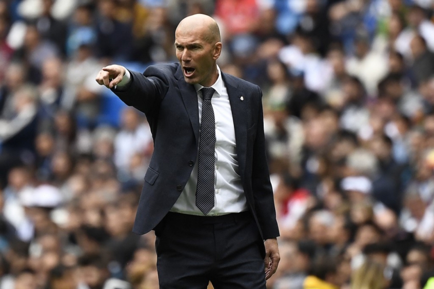 Pressão é grande sobre o técnico Zidane após a eliminação histórica do Real Madrid da Copa do Rei