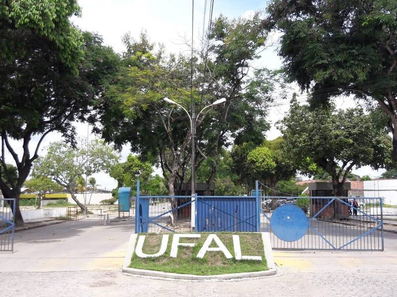 Ufal teve cortes de R$ 160 milhões no orçamento, que permanece o mesmo desde 2012