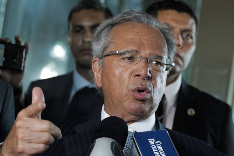 Ministro Paulo Guedes: “[A inflação] vai ser dominada, vai ser controlada, vai baixar”