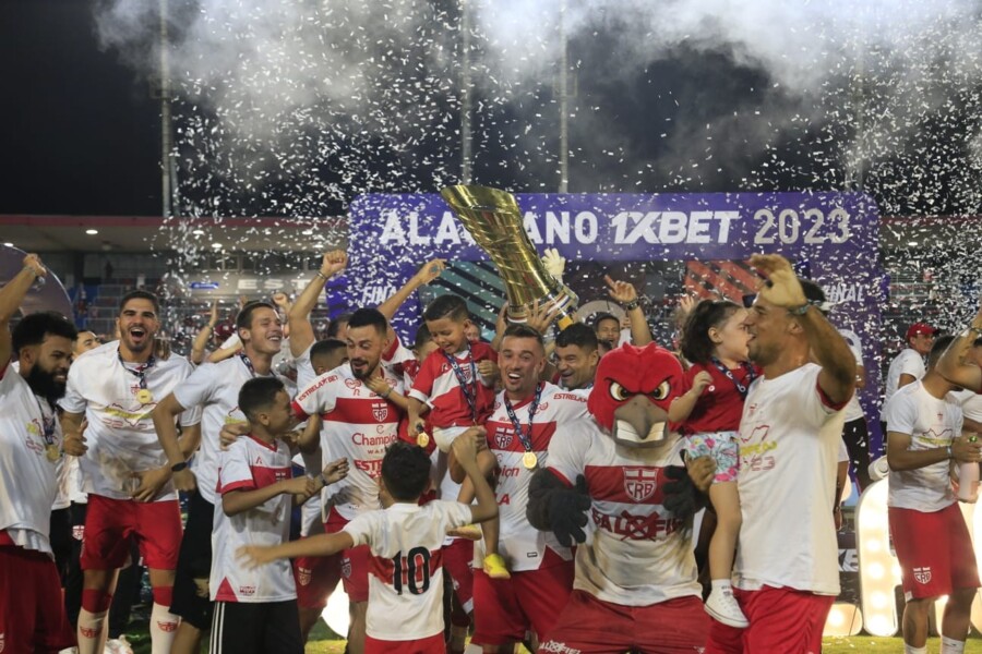 CRB venceu o ASA, por 1 a 0, com gol do colombiano Copete, e levantou seu 33º troféu