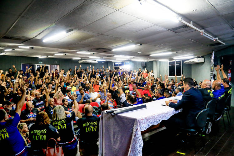 /Maceió, 13 de janeiro de 2020
Sindicato dos Policiais Civis de Alagoas (Sindpol/AL), reuniu mais de 300 policiais e escrivães da capital e de cidades do interior, decidiram, em assembleia, paralisar as atividades por 72 horas, no próximo dia 20. Alagoas - Brasil.
Foto: ©Ailton Cruz