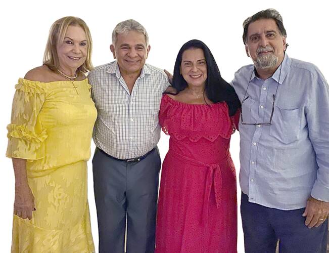 /Representando o ‘clube do Bolinha’’, ALBÉRICO RAMOS e CARLOS HENRIQUE TAVARES - com suas respectivas partners